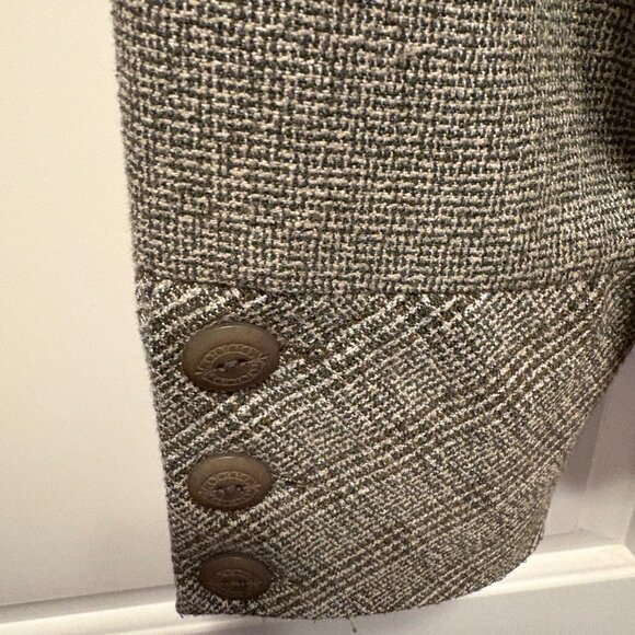 Jacket - Picture 3 of 4